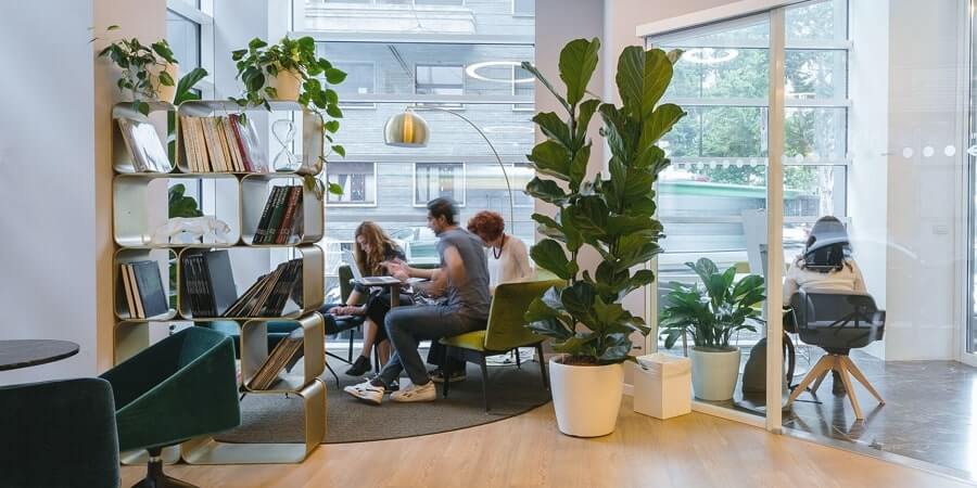 Hybrid Jobs and Working